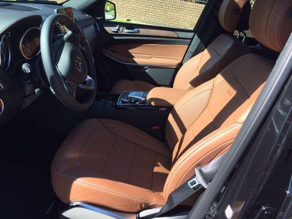 原装进口奔驰GLS550 越野大将惊喜不间断-图8