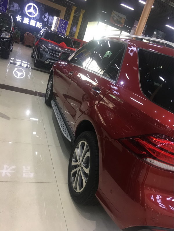 2018款加版奔驰GLE400 配置全无形底价售-图3