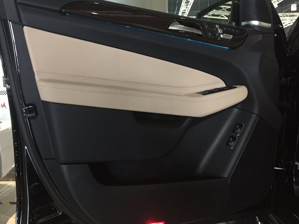 2017款奔驰GLS450现车 狂放底降豪促奔驰-图7