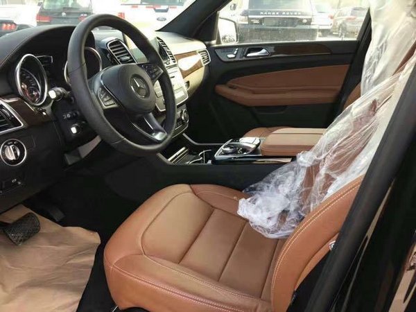 17款奔馳GLS450現(xiàn)車 降惠GLS450曝光底價(jià)-圖6