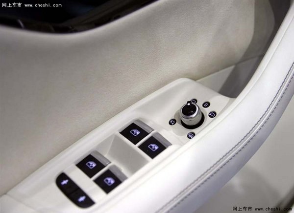 16款奥迪Q7欧规版 自贸区55万可办分期-图8