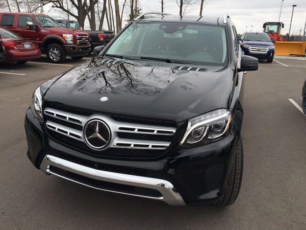 奔馳GLS450熱門高能SUV 17款暴走內(nèi)部價-圖1