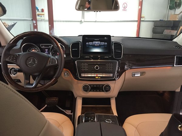 2017款奔馳GLS450津港現(xiàn)車 美規(guī)GLS促銷-圖4