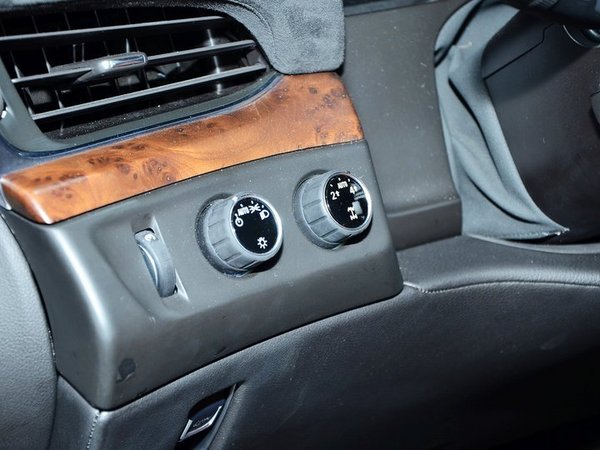 凱迪拉克凱雷德現(xiàn)車 奢華商務(wù)直降到底-圖7