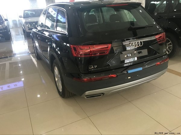 2016款奥迪Q7特惠  2.0TQ7品味独特越野-图5