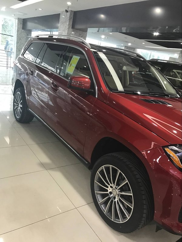 17款奔馳GLS450全港一臺 罕見撩紅114萬-圖2