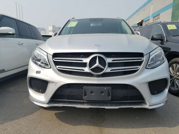 平行進(jìn)口奔馳GLE400 美規(guī)GLE400現(xiàn)車86萬-圖2