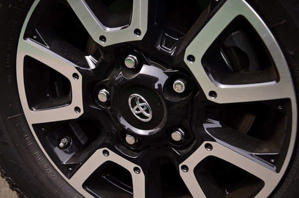 豐田坦途TRD版5.7L 坦途V6國慶降價處理-圖7