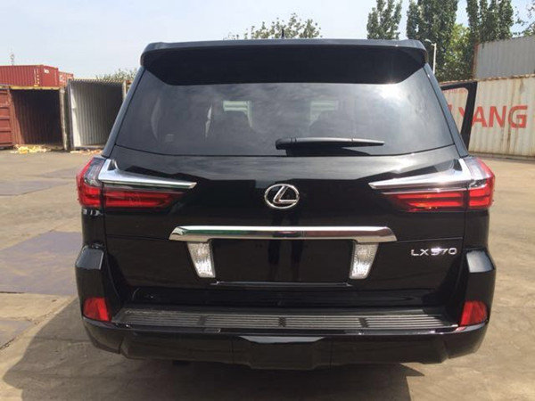 2017款雷克萨斯lx570真实降价火爆预售