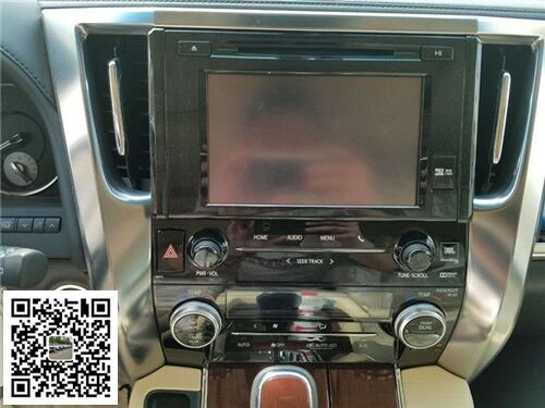 16款豐田埃爾法價格堅挺 頂級商務(wù)爆底價-圖4