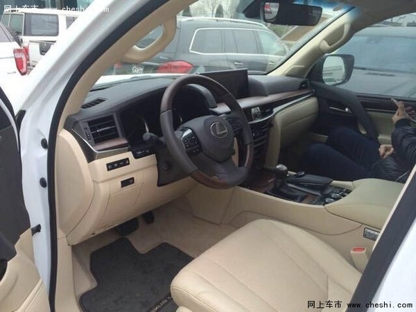 16款雷克萨斯LX570 中东凌志真实价格促-图9