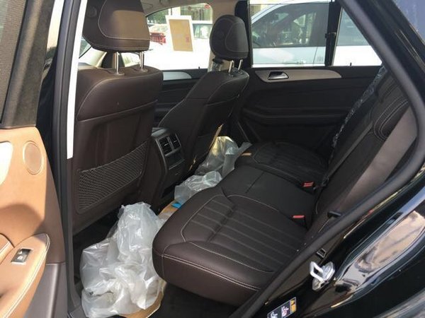 17款奔驰GLE400 全景天窗79万起全国上牌-图7