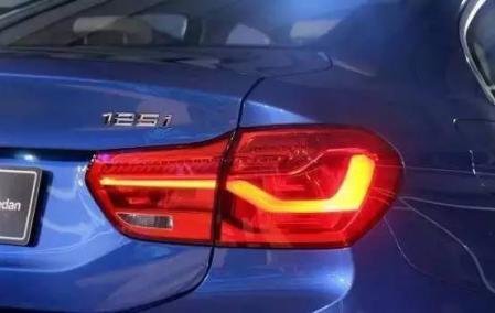 全新BMW 1系运动轿车预售价最低20.5万起-图14