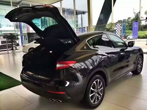 17款瑪莎拉蒂LEVANTE 現(xiàn)車95萬一口價SUV-圖6
