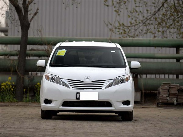 17款豐田塞納商務現(xiàn)車 歲末獻禮驚喜熱銷-圖1