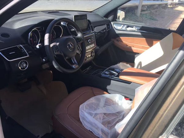 17款奔驰GLE400 港口动感越野车最新报价-图4