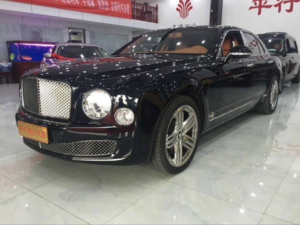 2016款賓利慕尚現(xiàn)車到店 中秋以備好豪禮-圖3