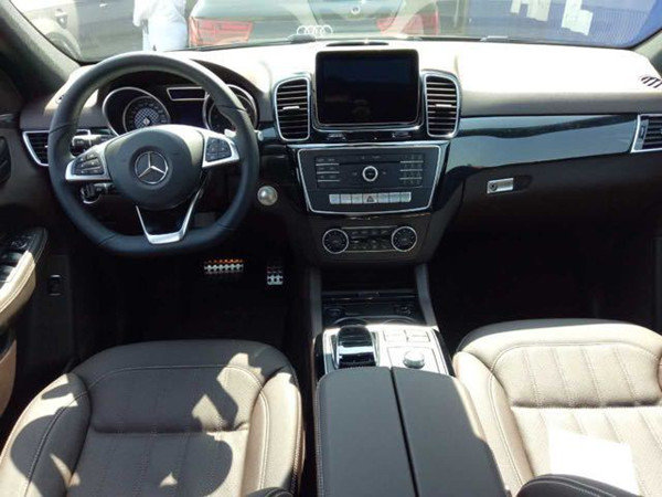 17款奔驰GLE43报价 五一奔驰GLE钜惠低价-图4