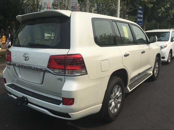 豐田酷路澤4600中東V8降價(jià) 港口陸巡直供-圖3