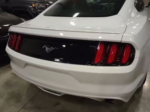 2016款福特野馬2.3T 爆款超跑車價格惠民-圖3
