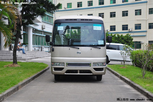 进口日产碧莲 专业改装顶级高端巴士之星-图3