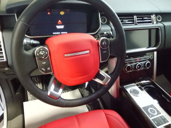 16款路虎揽胜行政柴油3.0 运动包围120万-图4