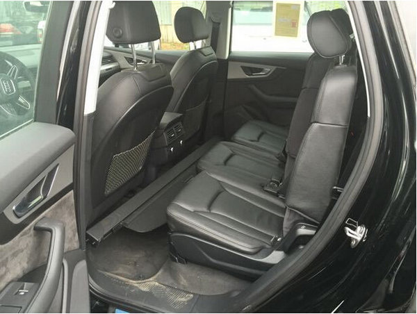 17款奥迪Q7最新价格及配置全国降价销售-图7