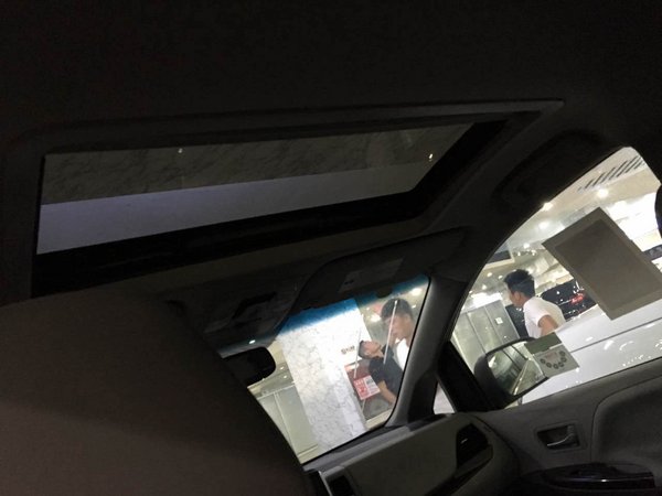 2017款塞納3.5L四驅(qū) Limited頂配商務(wù)車-圖5