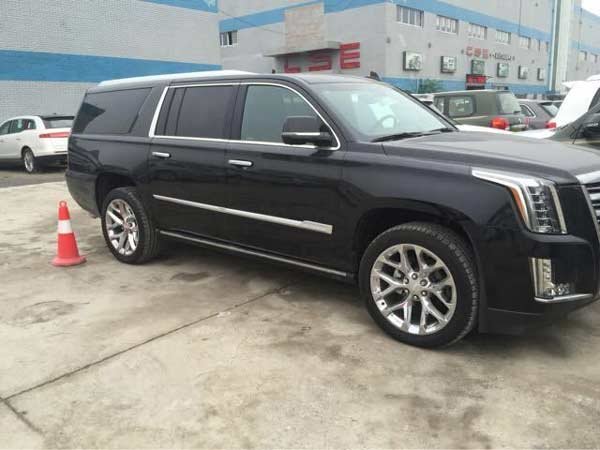 2016款凯迪拉克凯雷德6.2排量 平行进口_凯雷