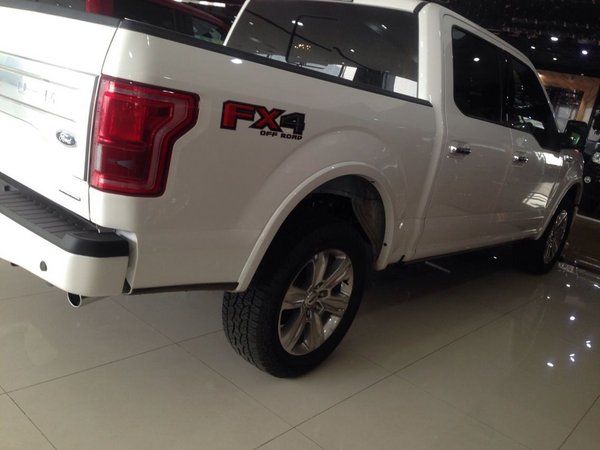 2016款福特F150白金版 挚爱顶配价格61万-图3