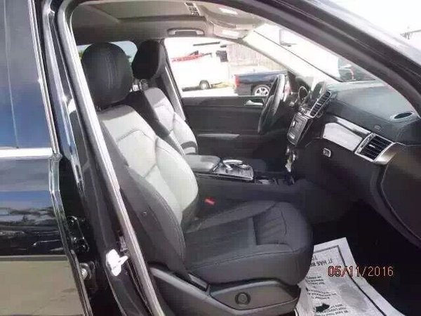 2017款奔馳GLS450價(jià)格 天津現(xiàn)車刷新底價(jià)-圖8