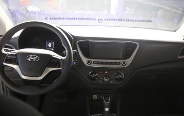 悦纳RV将于2月中旬上市 共分5款车型配置-图3