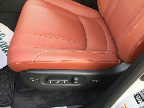17款雷克薩斯LX570 以豪華著稱越野車型-圖7