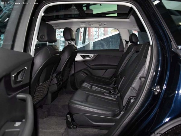 2016款奥迪Q7平价四驱 科技SUV配置齐全-图9