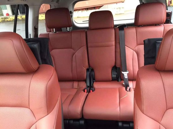 16款雷克萨斯LX570 凌志配置报价多少钱-图6