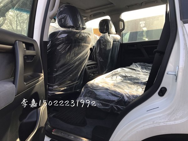 16款豐田酷路澤4000高配 陸巡搶購(gòu)新資訊-圖7