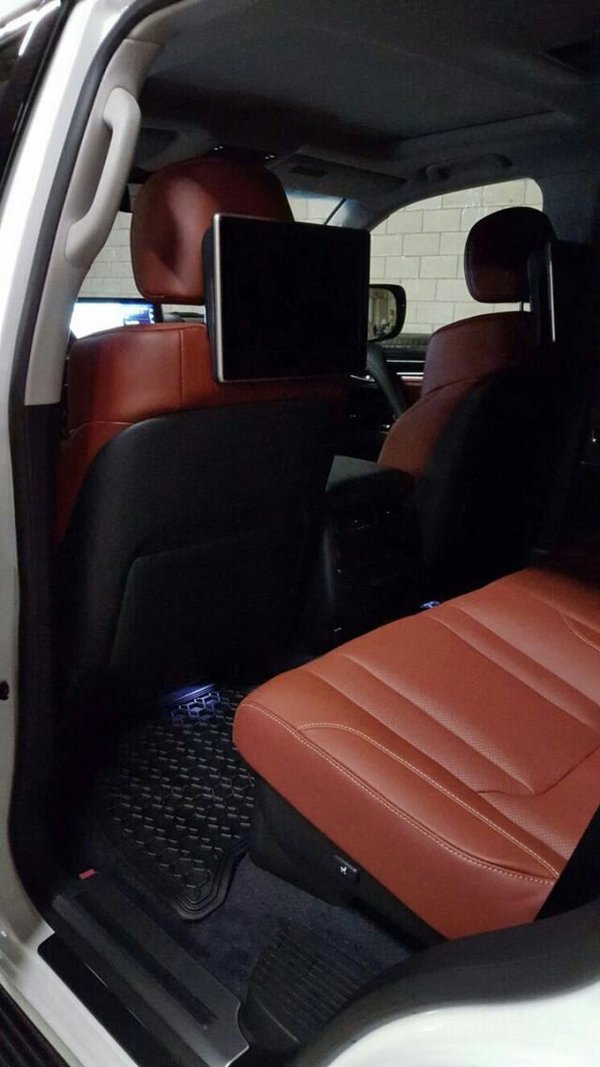 17款雷克薩斯LX570 以豪華著稱越野車型-圖10