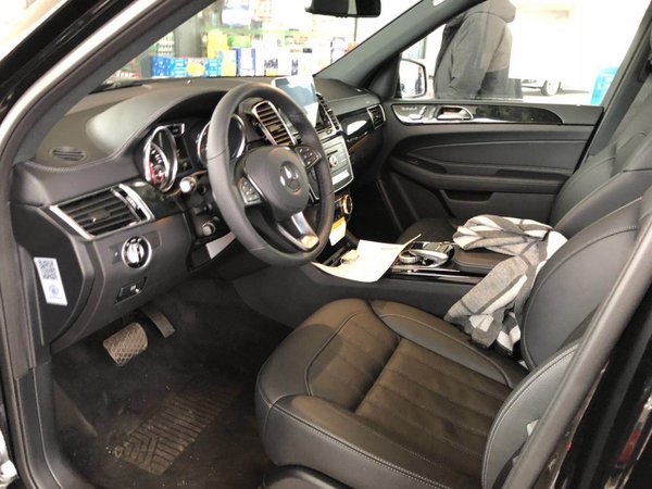 18款奔驰GLS450 停车辅助包年底最后疯抢-图6