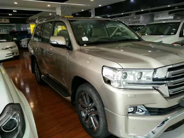 16款丰田酷路泽5700顶配 唯一金色最底价-图3