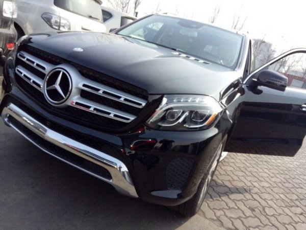 17美規(guī)奔馳GLS450最低價(jià)100萬 限量五臺(tái)-圖5