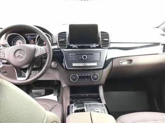 2017款奔驰GLS450新行情 加版福利更惊人-图5