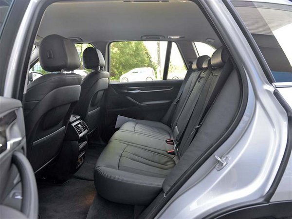 进口宝马X5港口现车 强劲动力X5低价回馈-图6