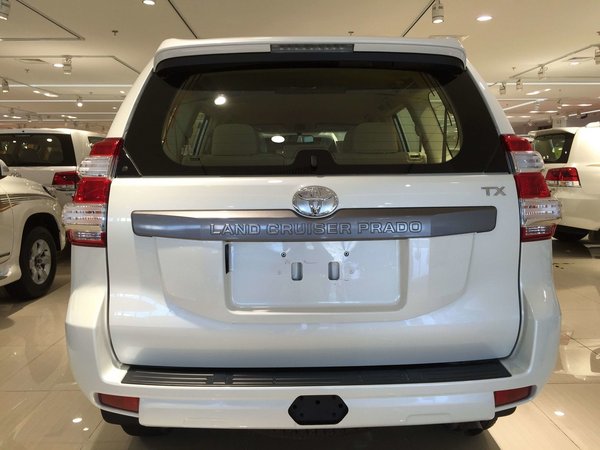 2016款豐田霸道2700現(xiàn)車 37萬起優(yōu)惠難擋-圖3