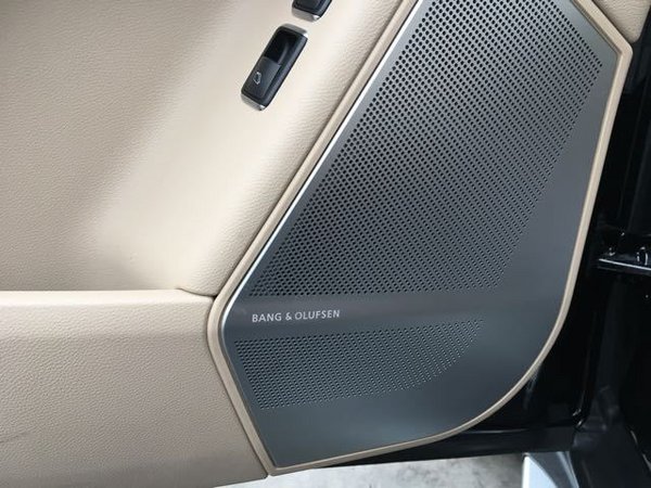 2017款奔馳GLS450現(xiàn)車(chē) 天津?qū)Ｙu(mài)一手報(bào)價(jià)-圖8
