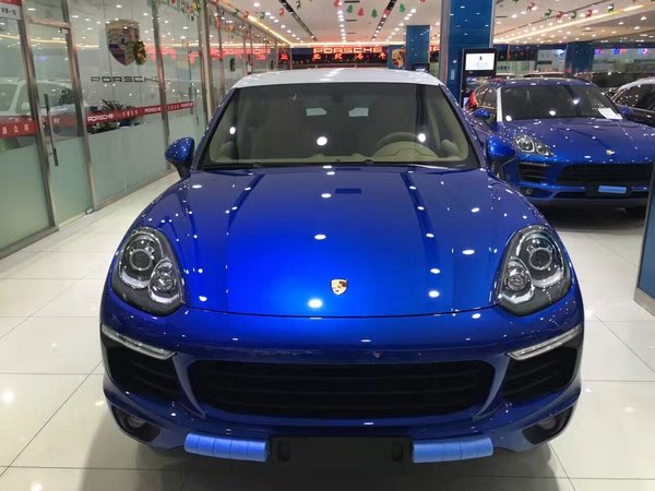 保時(shí)捷卡宴現(xiàn)車 卓越運(yùn)動(dòng)越野車天性不羈-圖3