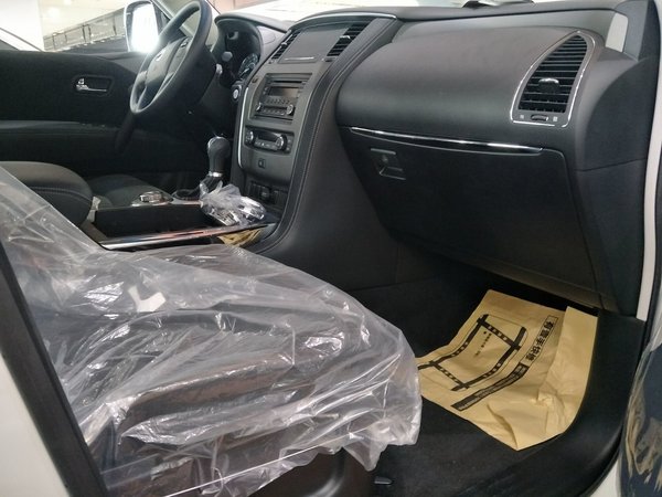 17款日产途乐Y62 尼桑XE版PK丰田酷路泽-图7