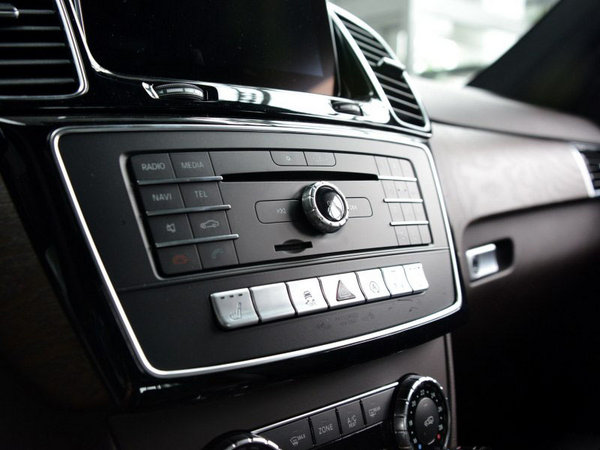 17款奔驰GLE400 四驱高性价越野永不言败-图5