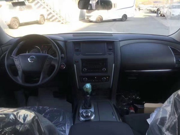 17款尼桑4.0中東版XE版 現(xiàn)車51萬7速途樂-圖4
