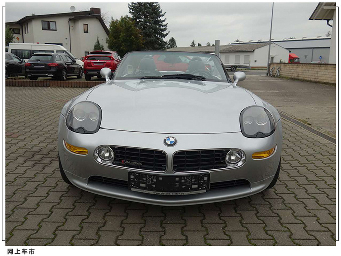 宝马经典Z8改装版实拍搭4.8L引擎/全球限量555台-图2