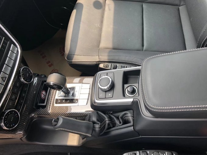 17款奔驰G550经典越野车 震撼底价手续齐-图5